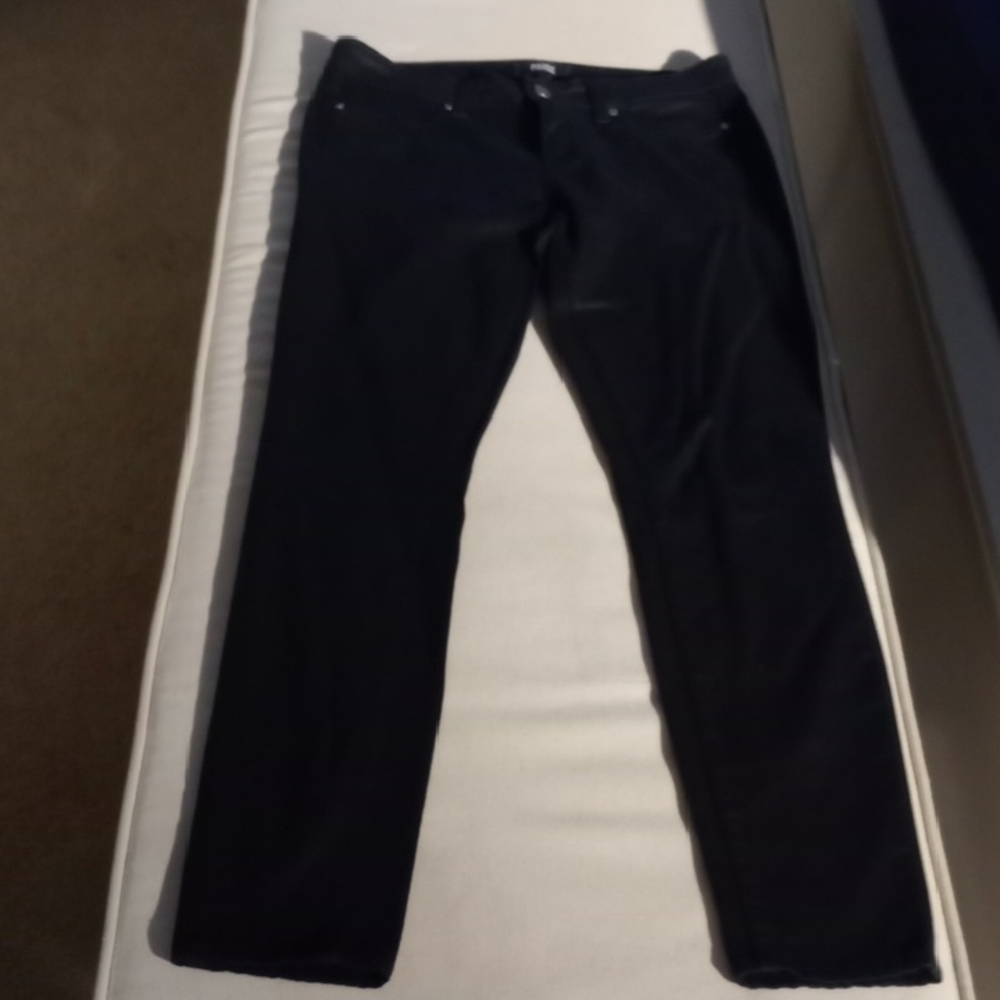 Paige verdugo ultra skinny waxy black Jeans size 28